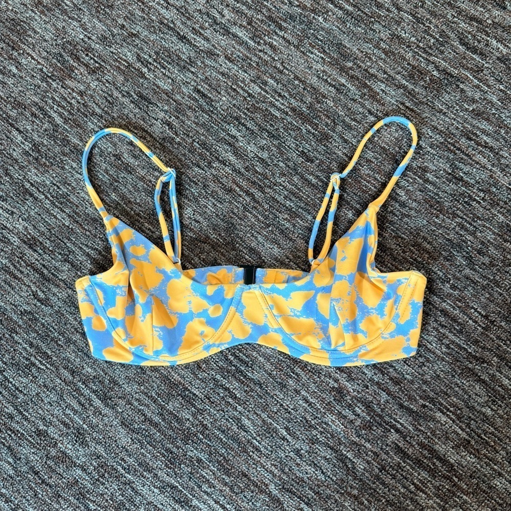 Blackbough Swimsuit Bikini Top size Large
